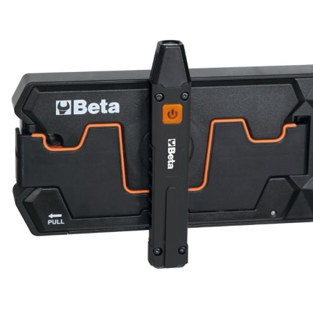 BETA 1833XSW Torcia a LED per ispezioni con ricarica wireless.