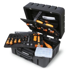 BETA 2037/TV
 Trolley portautensili in polipropilene con 4 ruote pivottanti