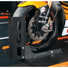 BETA 3050/MS Morsa bloccaruota per sollevatore 3050/600