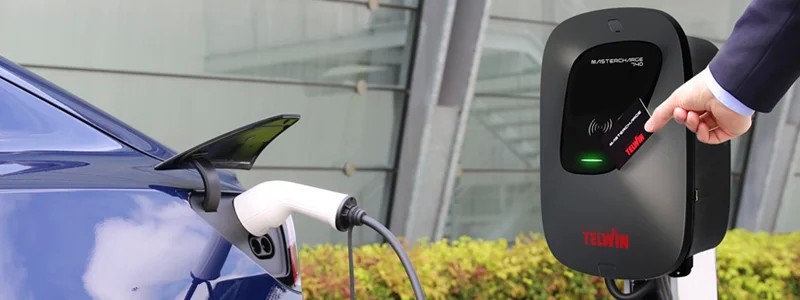 Mastercharge stazione carica auto elettriche