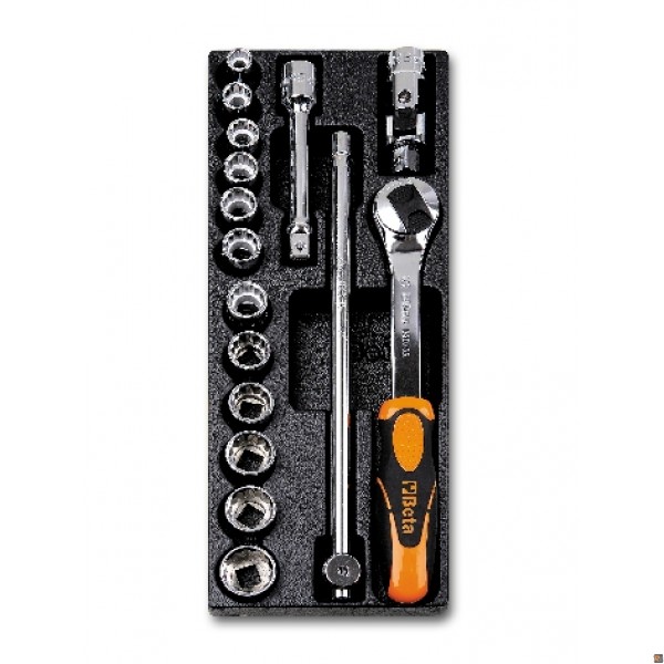 T101 - TERMOFORMATO RIGIDO CON ASSORTIMENTO DI UTENSILI