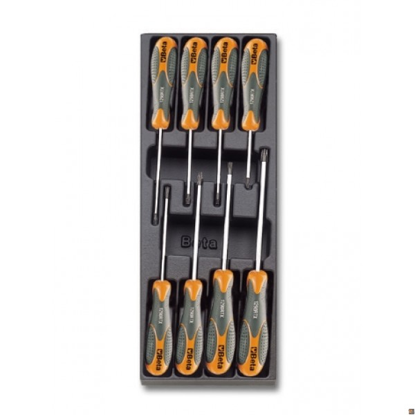 T177 - TERMOFORMATO RIGIDO CON ASSORTIMENTO DI UTENSILI