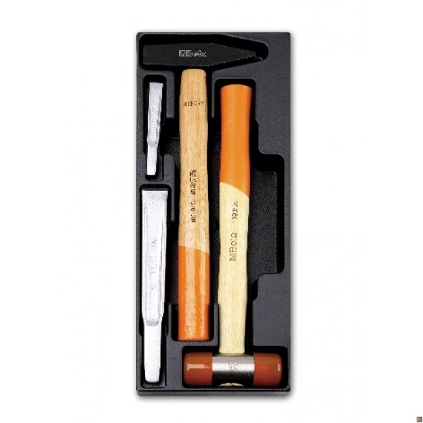 T234 - TERMOFORMATO RIGIDO CON ASSORTIMENTO DI UTENSILI