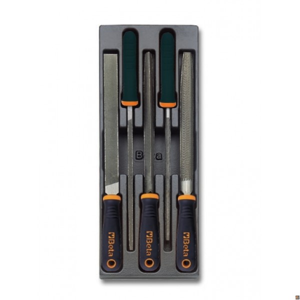 T236 - TERMOFORMATO RIGIDO CON ASSORTIMENTO DI UTENSILI