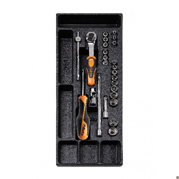 T91 - TERMOFORMATO RIGIDO CON ASSORTIMENTO DI UTENSILI