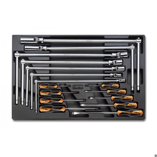T164 - TERMOFORMATO RIGIDO CON ASSORTIMENTO DI UTENSILI
