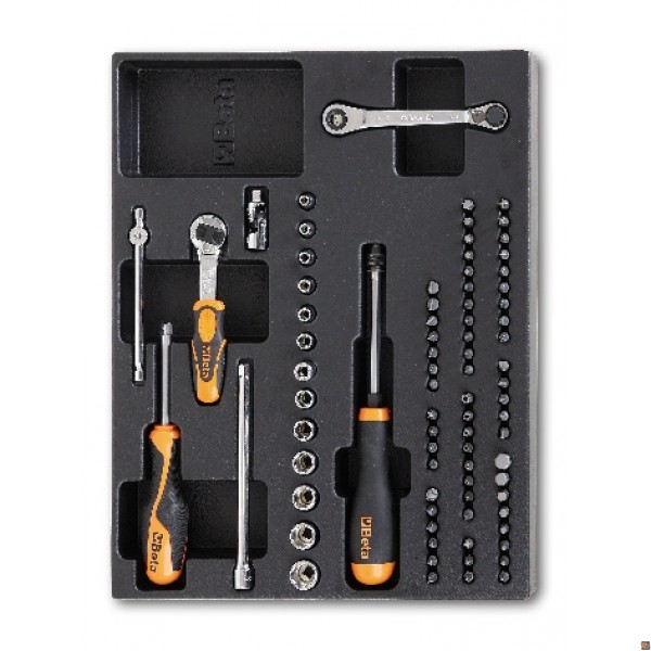 T85 - TERMOFORMATO RIGIDO CON ASSORTIMENTO DI UTENSILI