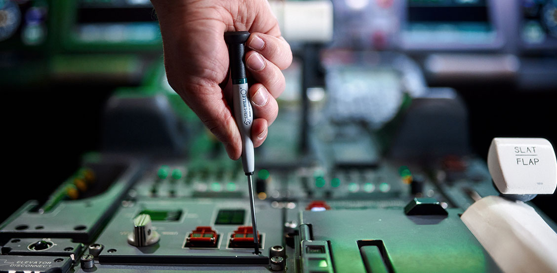 Per chi lavora con precisione millimetrica: Giravite per elettronica TORX® 4754